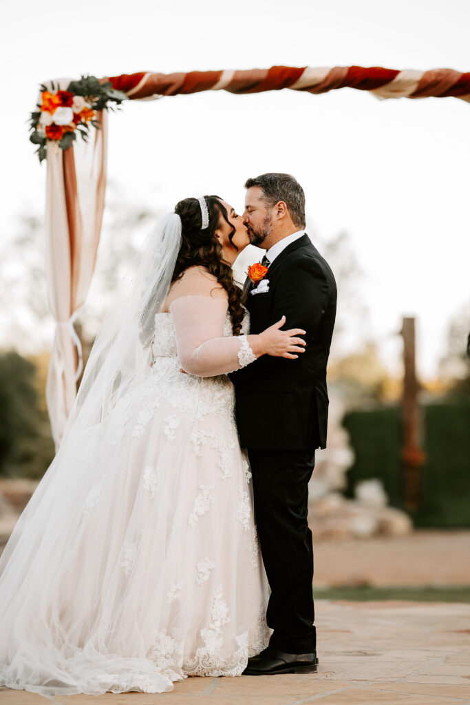 Tucson Wedding Photographer - Tucson Wedding Photography - Stardance Event Center - Tucson Arizona