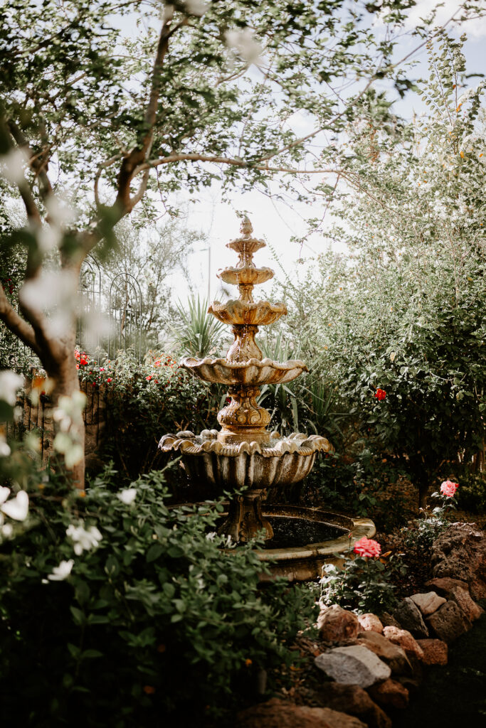 Tucson Wedding Photographer - Kingan Gardens Wedding - Tucson Arizona Wedding Photographer - Kristin Bendigo Photography