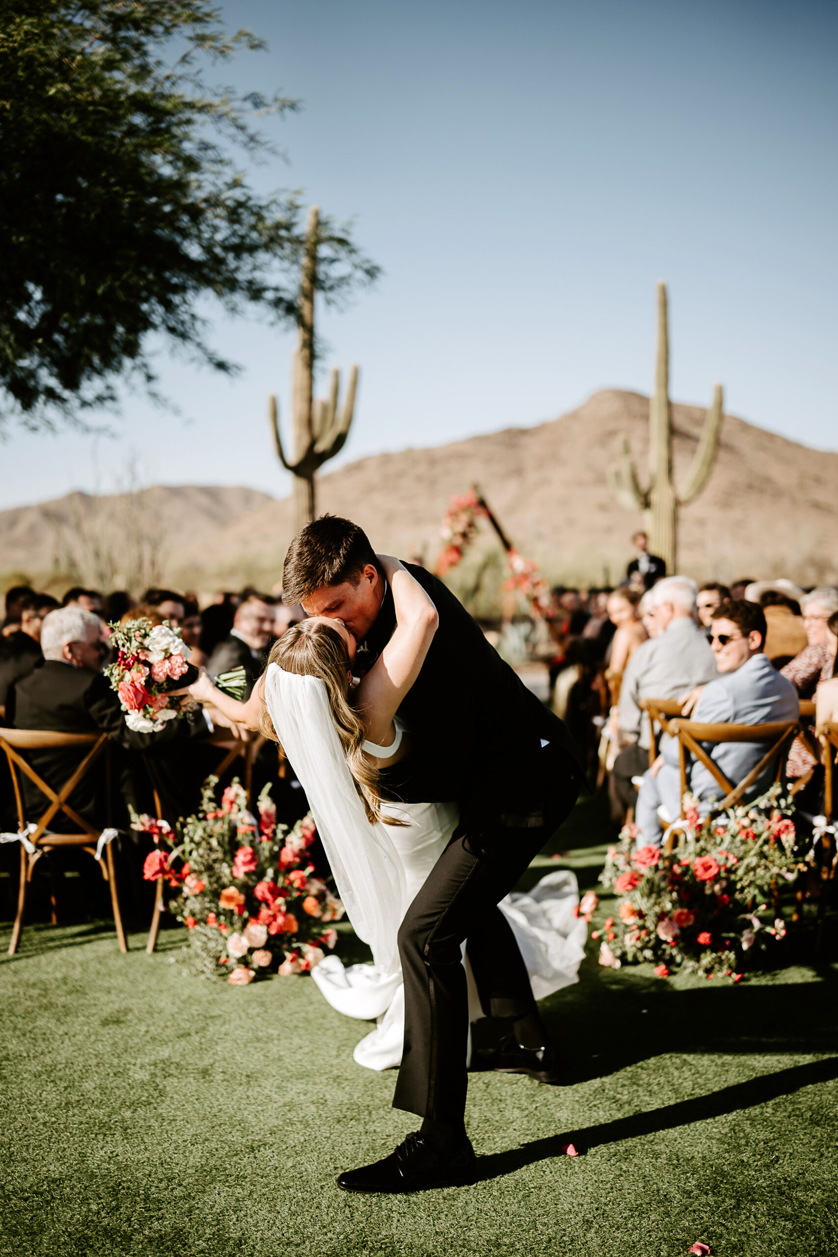 Phoenix Wedding Photographer - The Willow Wedding - Phoenix Arizona Wedding Photography - Kristin Bendigo Photography