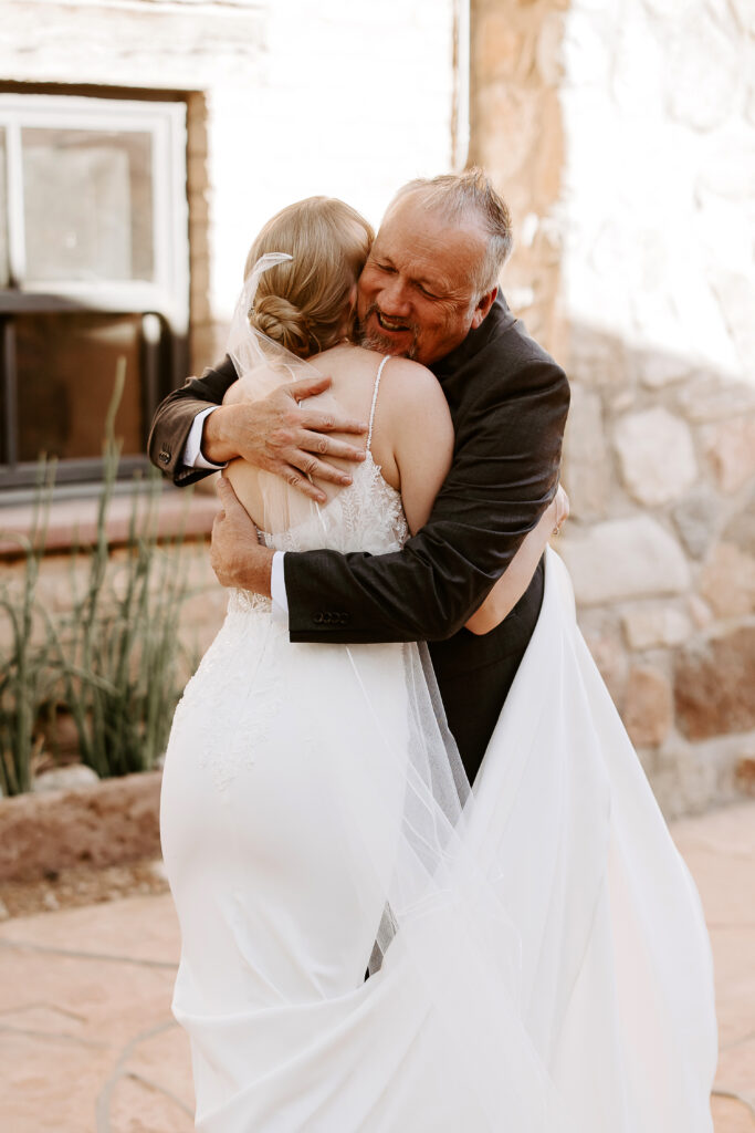 Tucson Wedding Photographer - Tanque Verde Ranch Wedding - Tucson Arizona Wedding Photography - Kristin Bendigo Photography