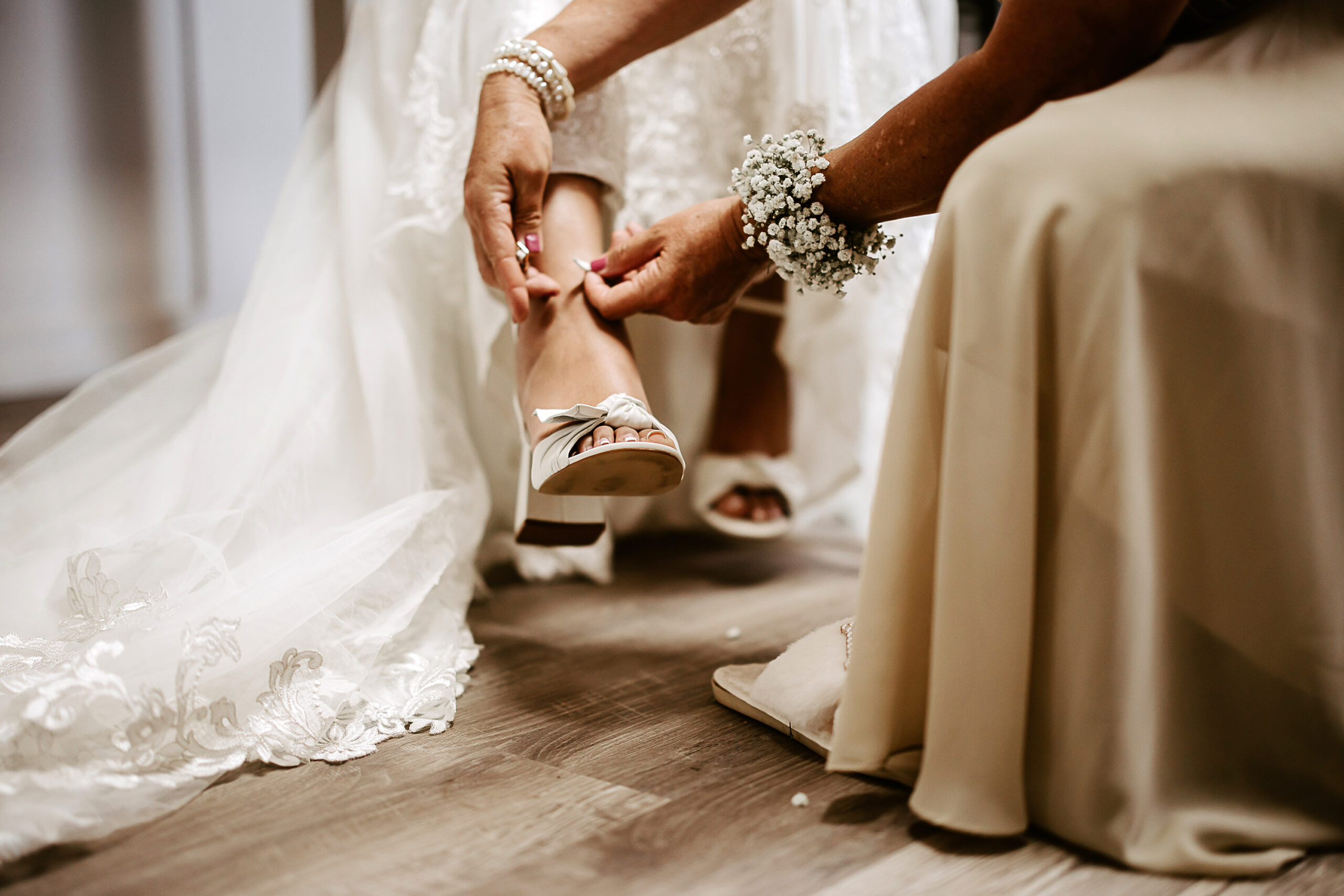 Tucson Wedding Photographer - The Farm by Miller Made Wedding - Tucson Arizona Wedding Photography - Kristin Bendigo Photography