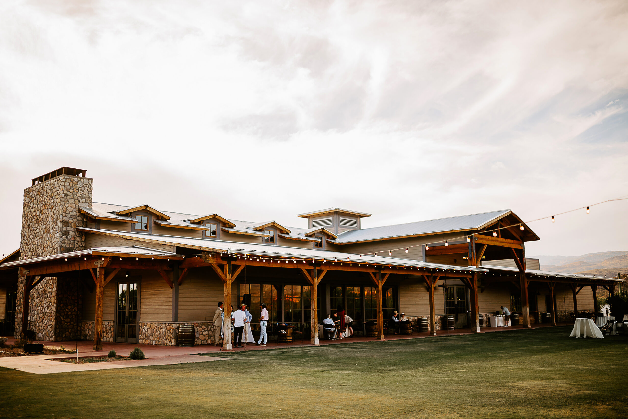 Tucson Wedding Photographer - Arizona Wedding Photographer - Tanque Verde Ranch Wedding - Tucson Arizona Wedding Photography - Kristin Bendigo Photography