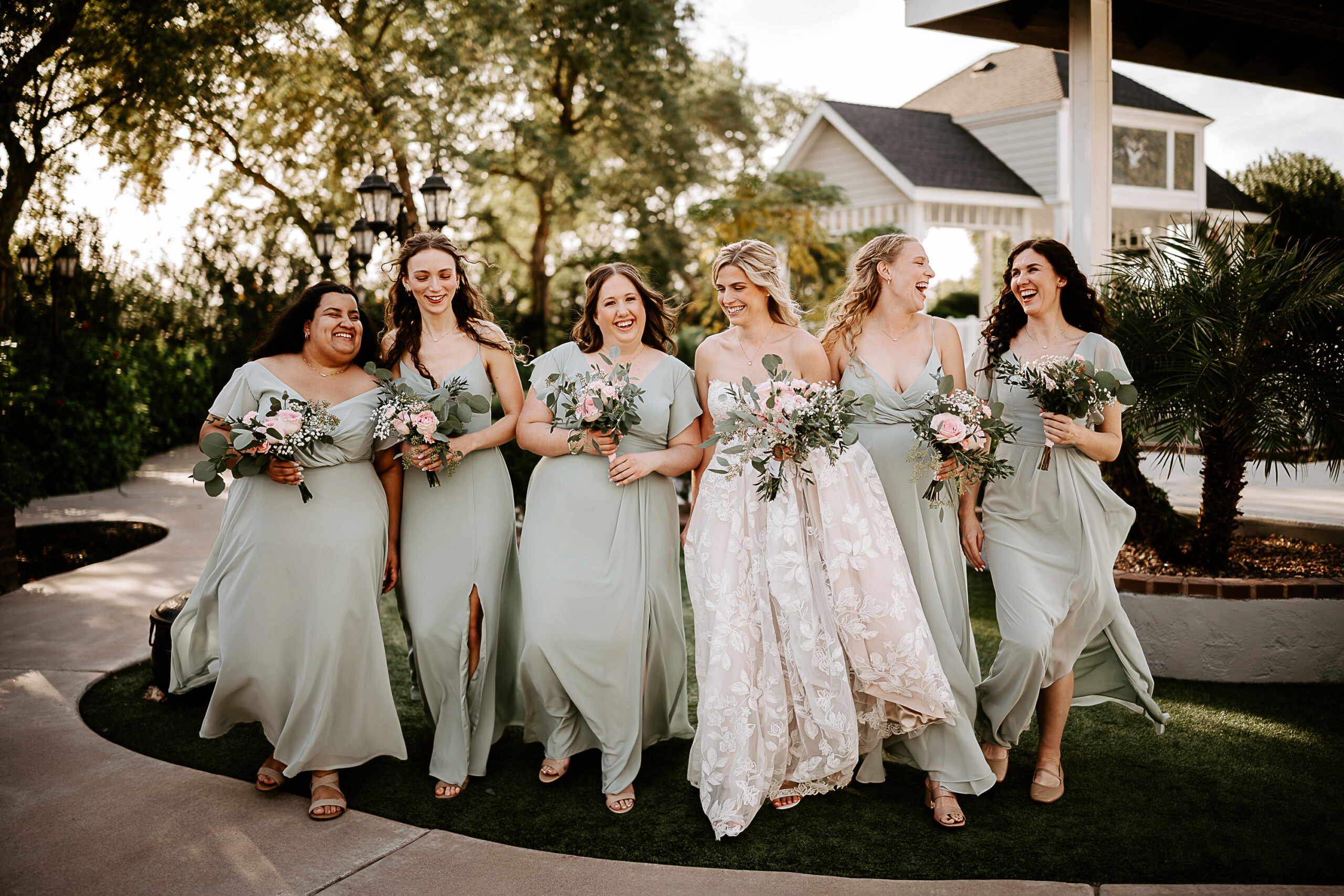 Phoenix Wedding Photographer - Lindsay Grove - Phoenix Arizona Wedding Photography - Kristin Bendigo Photography