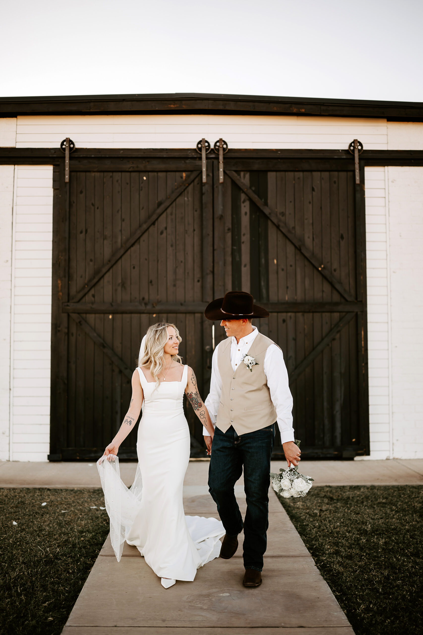 Tucson Wedding Photographer - The Farm by Miller Made Events - Tucson Arizona Wedding Photography - Kristin Bendigo Photography