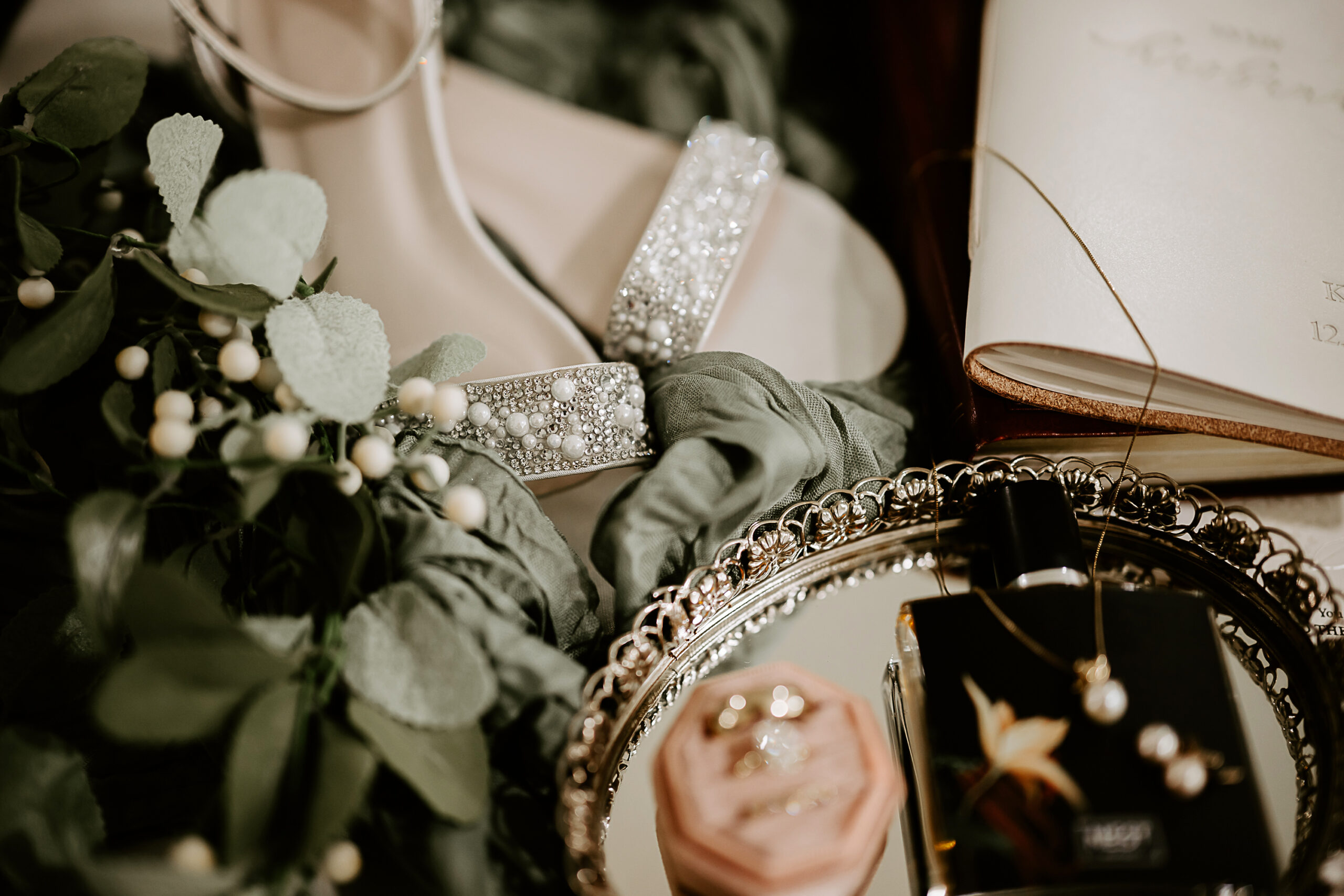 Phoenix Wedding Photographer - Lindsay Grove - Phoenix Arizona Wedding Photography - Kristin Bendigo Photography